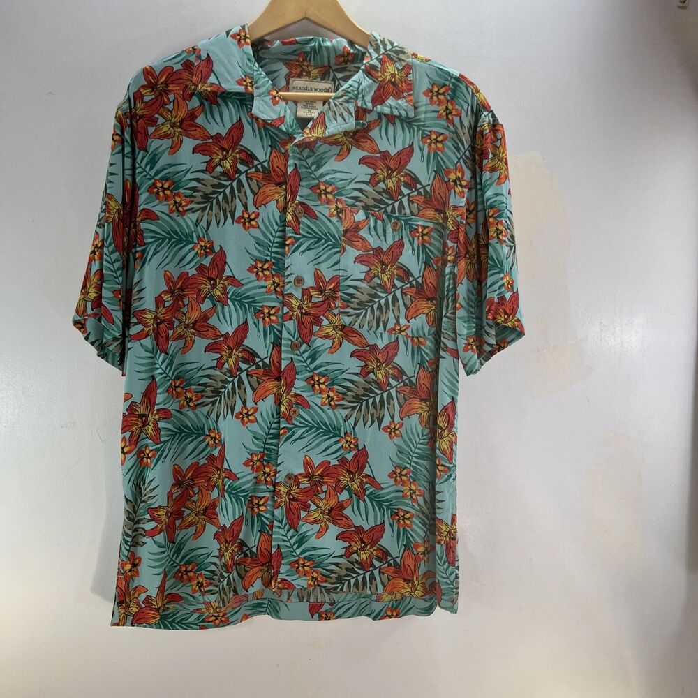 Scandia Woods Women's Casual Button Down Shirt Size M Floral Top